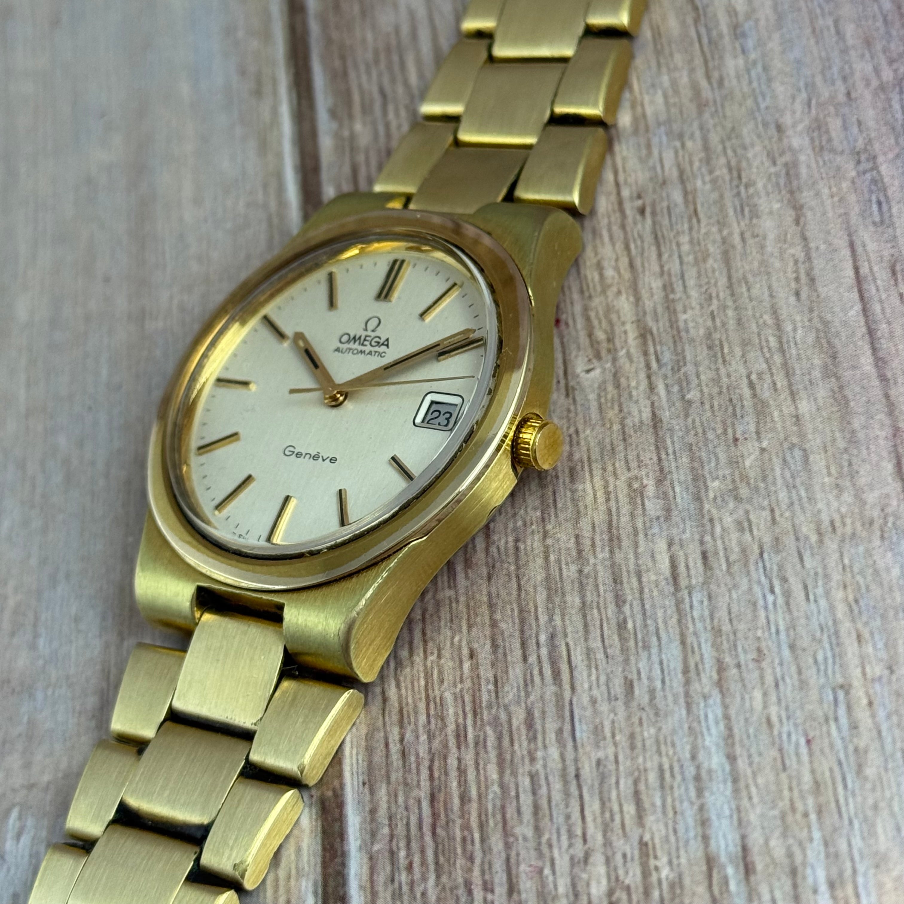 1973 Omega Geneve Automatic Men’s Gold Plated Watch Integral Bracelet 36mm
