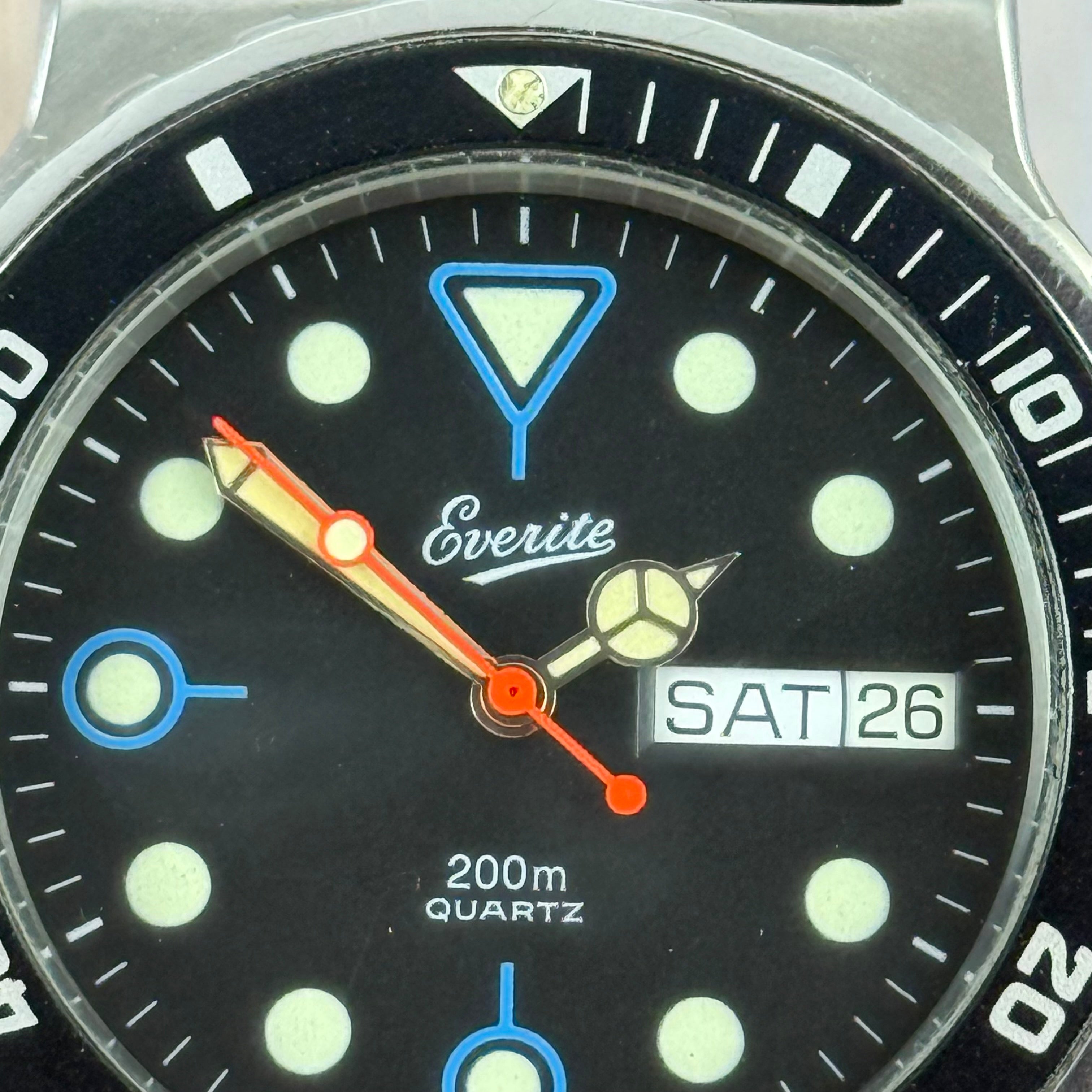 1970s Everite “triggerfish” men’s quartz divers watch 200M