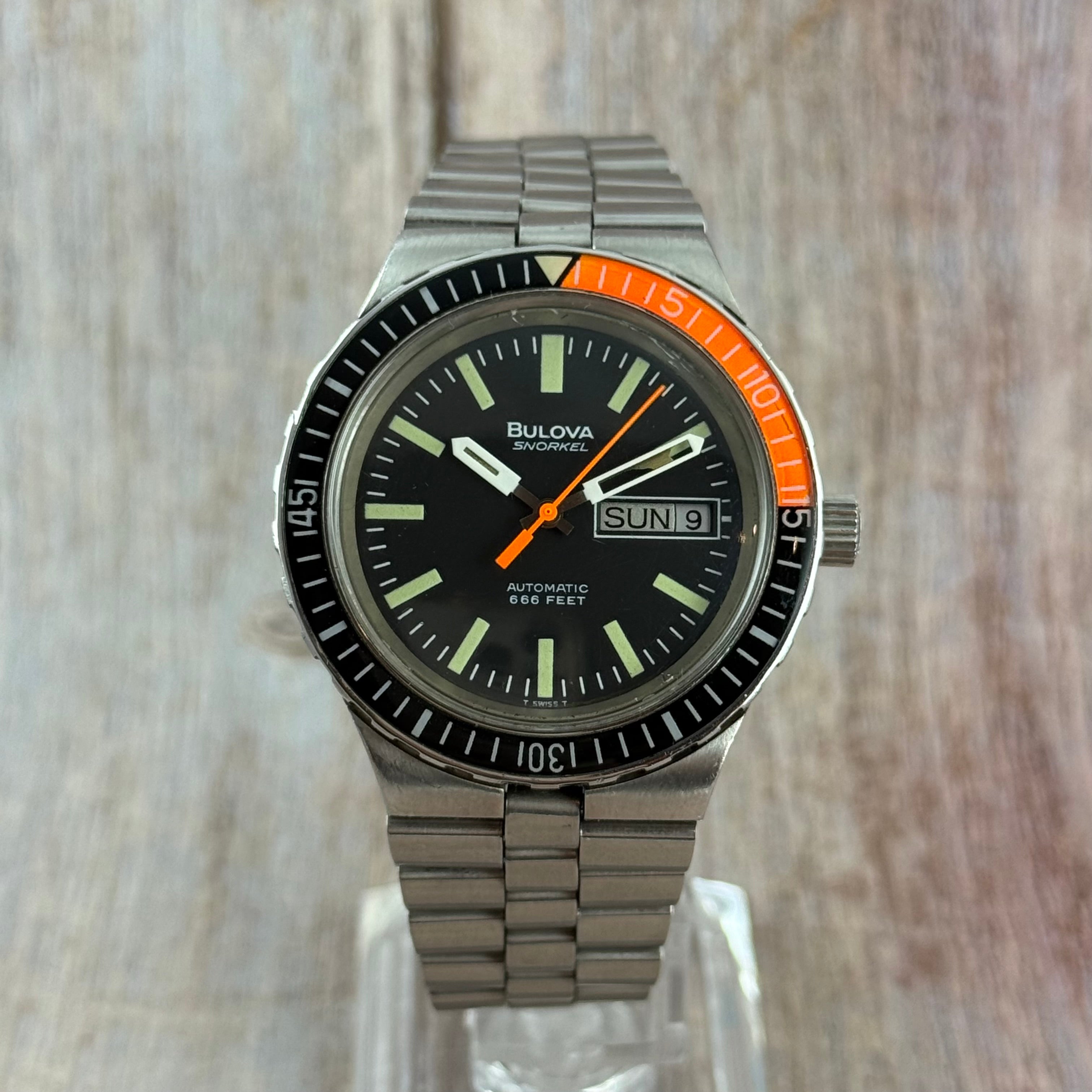 1970s ICONIC Bulova “Devil diver” men’s divers watch 39mm