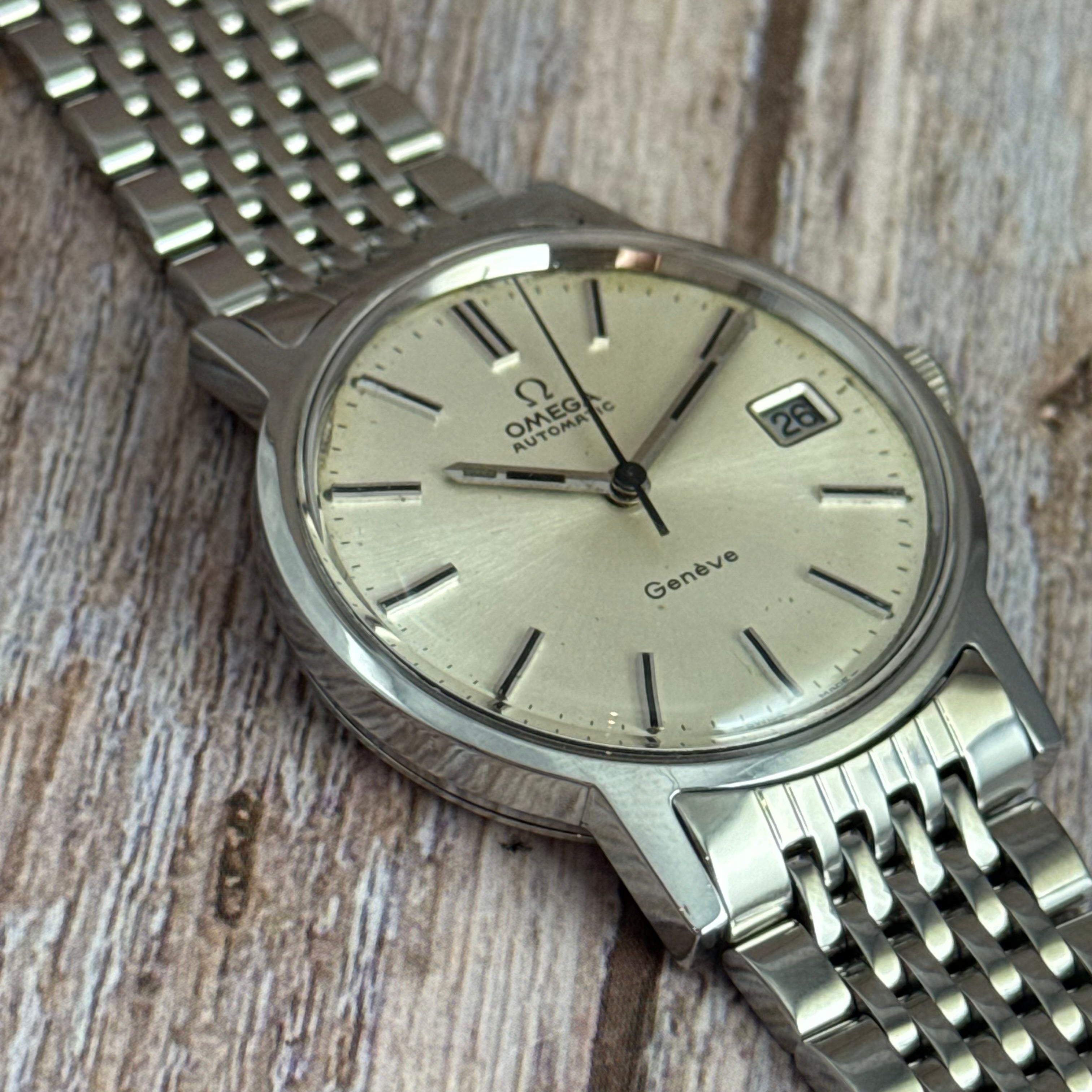1970s Omega Geneve men’s automatic wrist watch date