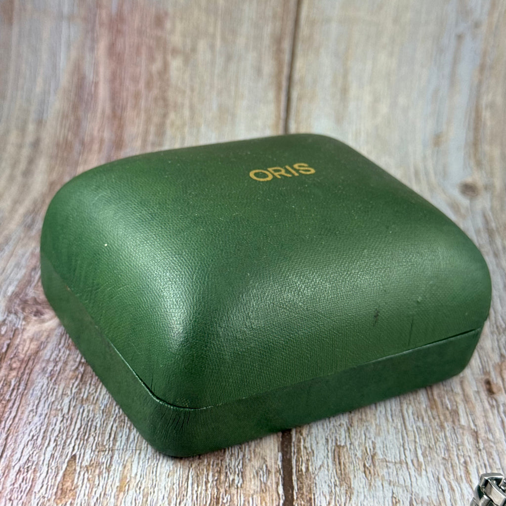 The original Oris 65 Iconic Divers mens watch box & tag