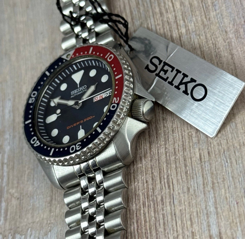 1996 Seiko Automatic Men’s Divers Watch Pepsi 200M (SKX009K) NEW OLD STOCK